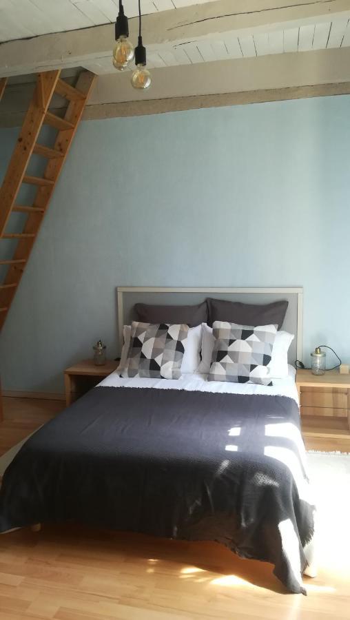 Le Mas de Carrié Bed and Breakfast Parisot  Exterior foto